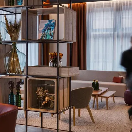 Отель Intercityhotel Висбаден