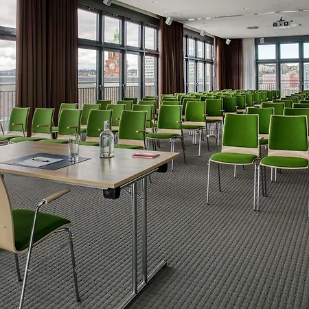 Intercityhotel Отель Висбаден