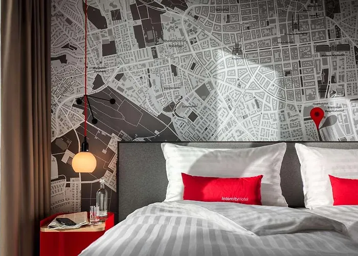 Intercityhotel Hotel *