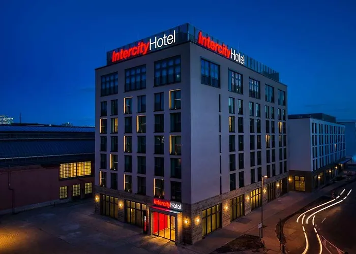 Intercityhotel 호텔