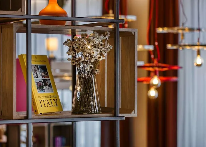 호텔 Intercityhotel *