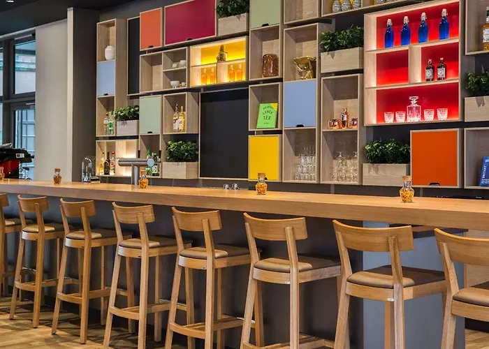 Intercityhotel 호텔